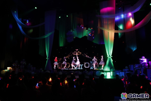 おとなのアイドルがセクシー＆クールに魅せる夜の時間――「シンデレラガールズ」xRライブ「Pop'n ToyBox!!」夜公演レポートの画像63
