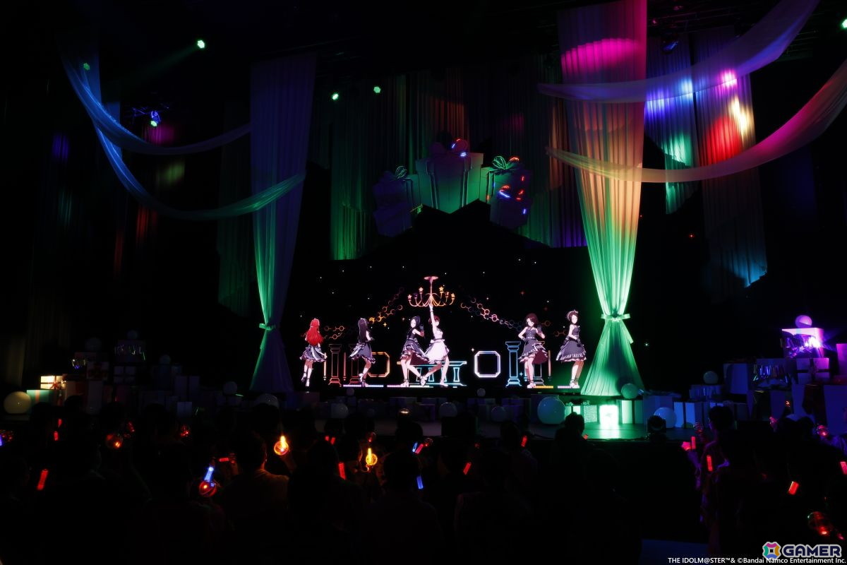 おとなのアイドルがセクシー&クールに魅せる夜の時間――「シンデレラガールズ」xRライブ「Pop'n ToyBox!!」夜公演レポートの画像