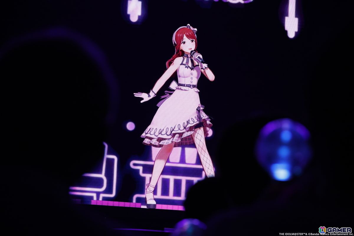 おとなのアイドルがセクシー&クールに魅せる夜の時間――「シンデレラガールズ」xRライブ「Pop'n ToyBox!!」夜公演レポートの画像