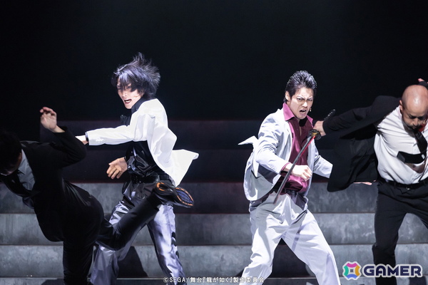 「舞台『龍が如く』-神室町八犬伝-」開幕！キャストコメント＆公演写真が到着の画像5