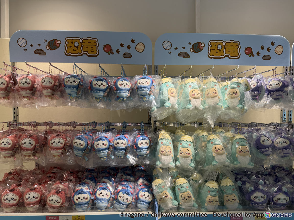 「ちいかわぽけっと POP UP STORE」東京会場のレポートが公開!恐竜とアリスをモチーフにした新作グッズがずらりの画像
