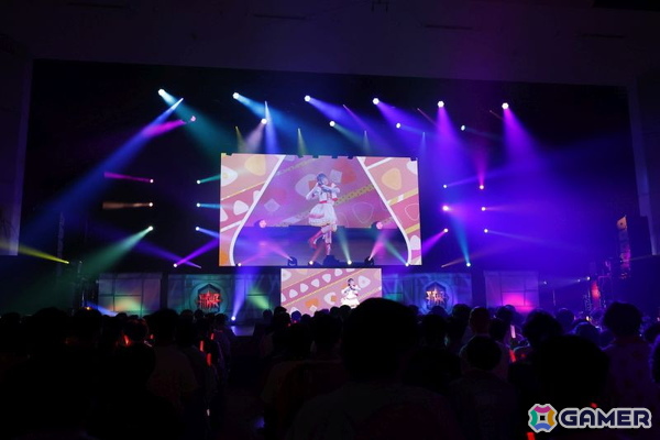 「学マス LIVE TOUR -標-」福井公演レポ――4人がそれぞれ新曲をサプライズ披露、アンコールのめがね姿も沸くの画像16