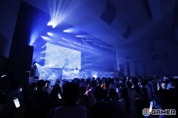 「学マス LIVE TOUR -標-」福井公演レポ――4人がそれぞれ新曲をサプライズ披露、アンコールのめがね姿も沸くの画像23