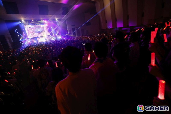 「学マス LIVE TOUR -標-」福井公演レポ――4人がそれぞれ新曲をサプライズ披露、アンコールのめがね姿も沸くの画像38