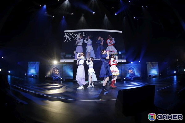 「学マス LIVE TOUR -標-」福井公演レポ――4人がそれぞれ新曲をサプライズ披露、アンコールのめがね姿も沸くの画像50