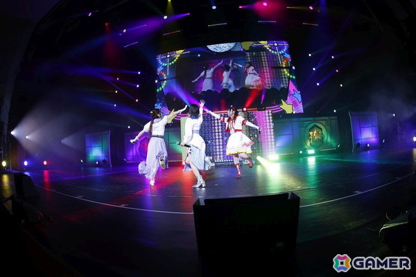 「学マス LIVE TOUR -標-」福井公演レポ――4人がそれぞれ新曲をサプライズ披露、アンコールのめがね姿も沸くの画像64