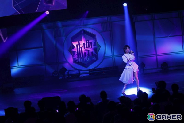 「学マス LIVE TOUR -標-」福井公演レポ――4人がそれぞれ新曲をサプライズ披露、アンコールのめがね姿も沸くの画像8
