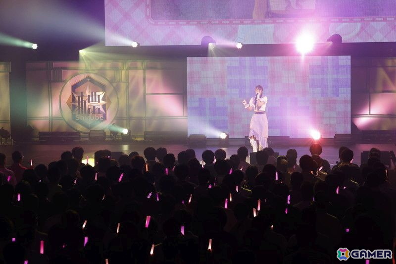 「学マス LIVE TOUR -標-」福井公演レポ――4人がそれぞれ新曲をサプライズ披露、アンコールのめがね姿も沸くの画像