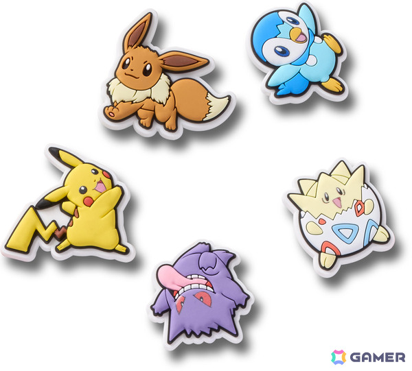 クロックスがポケモン30周年を祝う特別なアイテムを発売！モンスターボールを主役にしたクラシック クロッグやイーブイたちのジビッツ チャームが登場の画像6