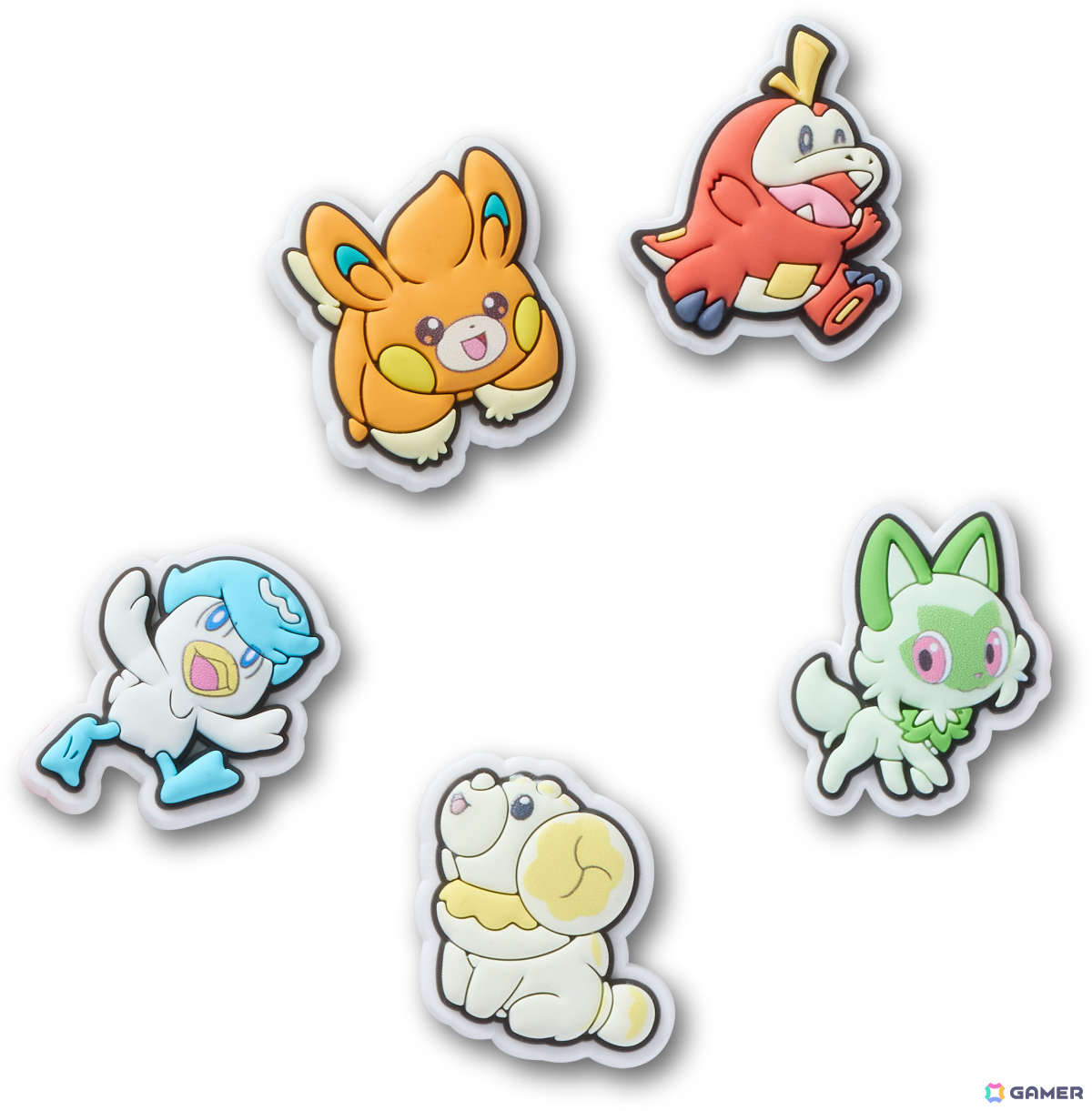 クロックスがポケモン30周年を祝う特別なアイテムを発売!モンスターボールを主役にしたクラシック クロッグやイーブイたちのジビッツ チャームが登場の画像