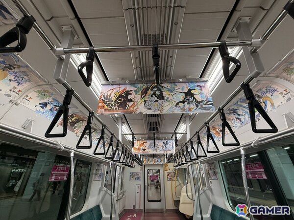 「ポケモンマスターズ EX」7周年記念で埼京線車内を期間限定ジャック！「最強vs最強」のポスターなどを掲載の画像1