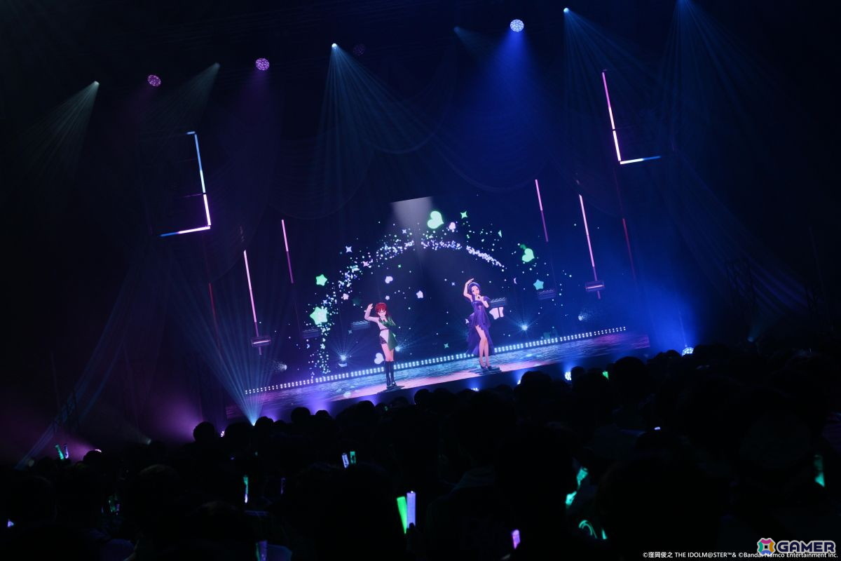 「アイマス」ライブイベント「三浦あずさ・秋月律子 twin live」東京公演レポート――あずさのロングヘアと律子の涙にどよめきもの画像