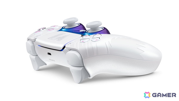 「グランド・セフト・オートVI」モチーフの限定版DualSenseが11月19日に発売！バイスシティをイメージした2種の限定デザインが登場の画像