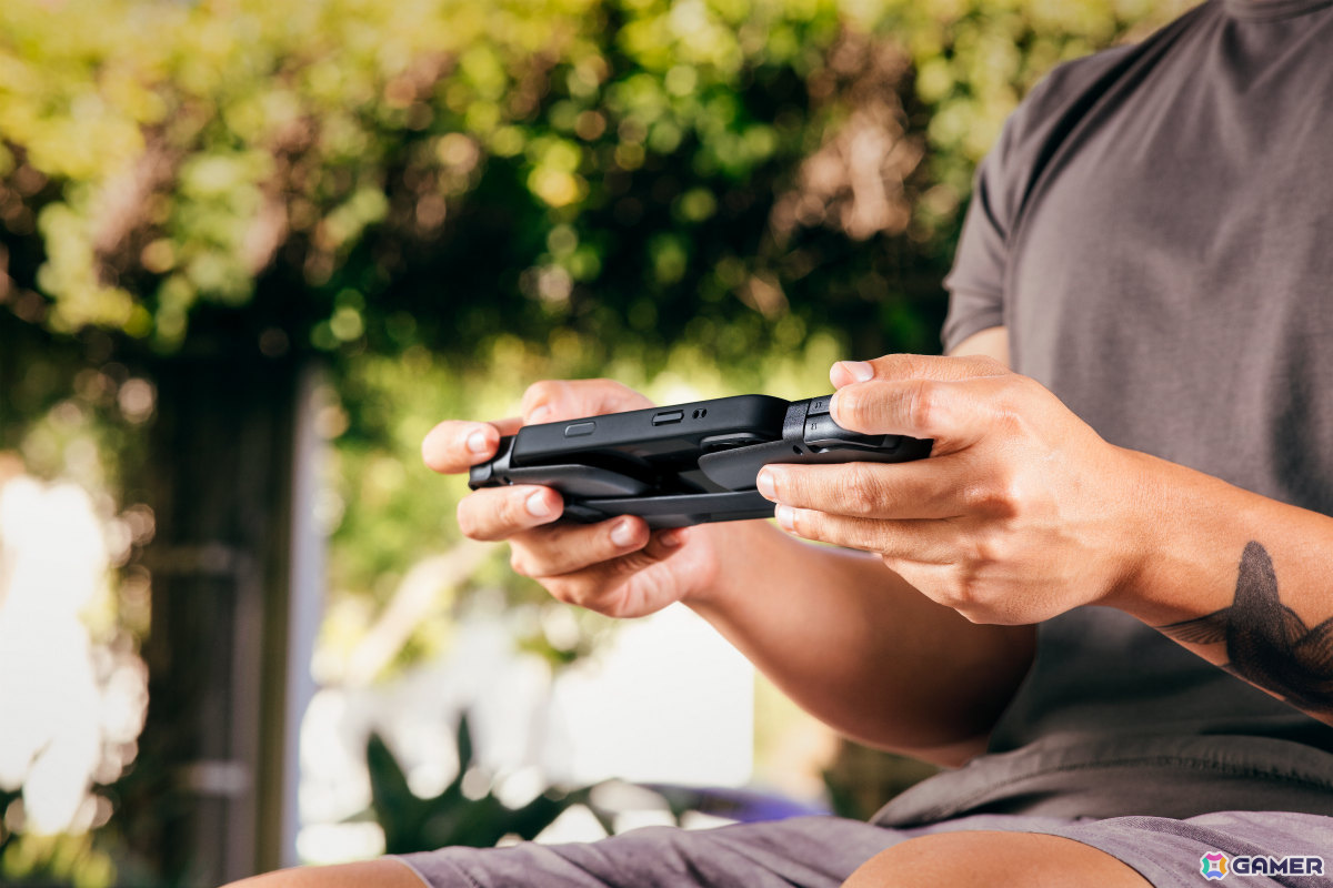 ツイストして開く折りたたみ設計の超ポータブルなiOS/Android向けコントローラー「Razer Prio」が9月11日に発売！の画像11