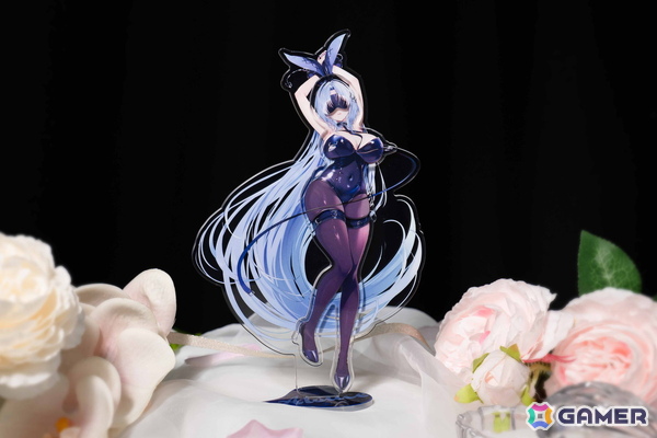 「アズレン」9周年記念グッズがYostar OFFICIAL SHOP ONLINEで受注販売中！今年も衝撃的な絵面のグッズがラインナップの画像7
