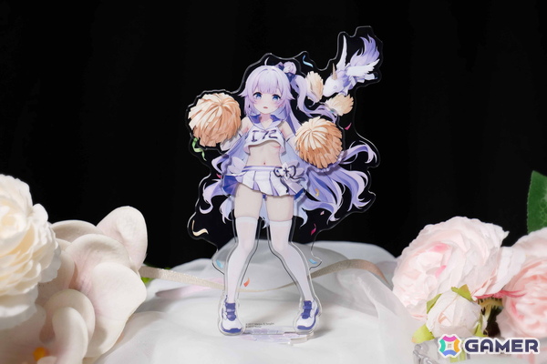 「アズレン」9周年記念グッズがYostar OFFICIAL SHOP ONLINEで受注販売中！今年も衝撃的な絵面のグッズがラインナップの画像8