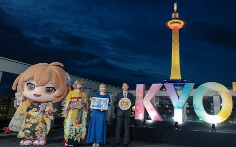 「『勝利の女神：NIKKE』in 京都 2026」ニデック京都タワーがアニス：スターカラーのイエローに！点灯式の事後レポートが公開