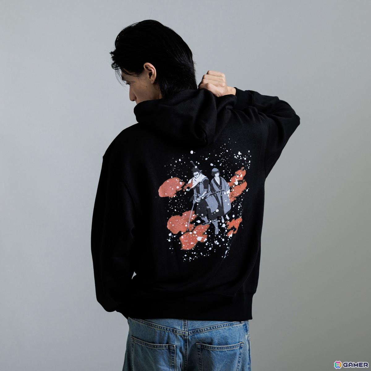 アニメ「SEKIRO: NO DEFEAT」コラボのTシャツ＆パーカーがSuperGroupiesより登場！狼や九郎、葦名弦一郎の印象的なシーンを活かしたデザインにの画像24