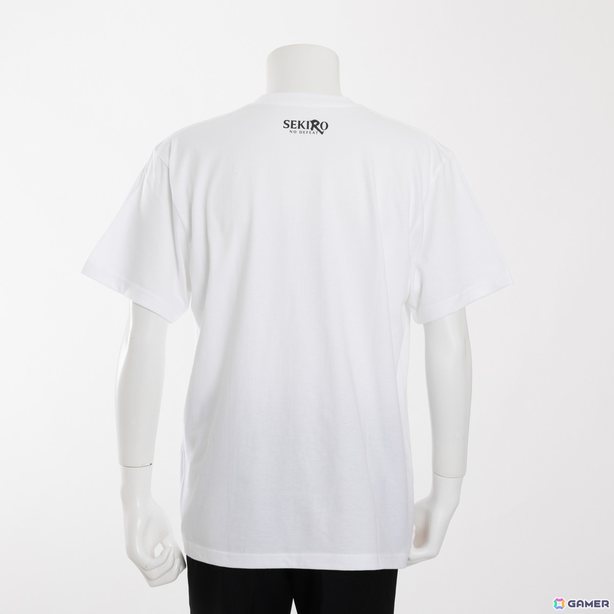アニメ「SEKIRO: NO DEFEAT」コラボのTシャツ＆パーカーがSuperGroupiesより登場！狼や九郎、葦名弦一郎の印象的なシーンを活かしたデザインにの画像28