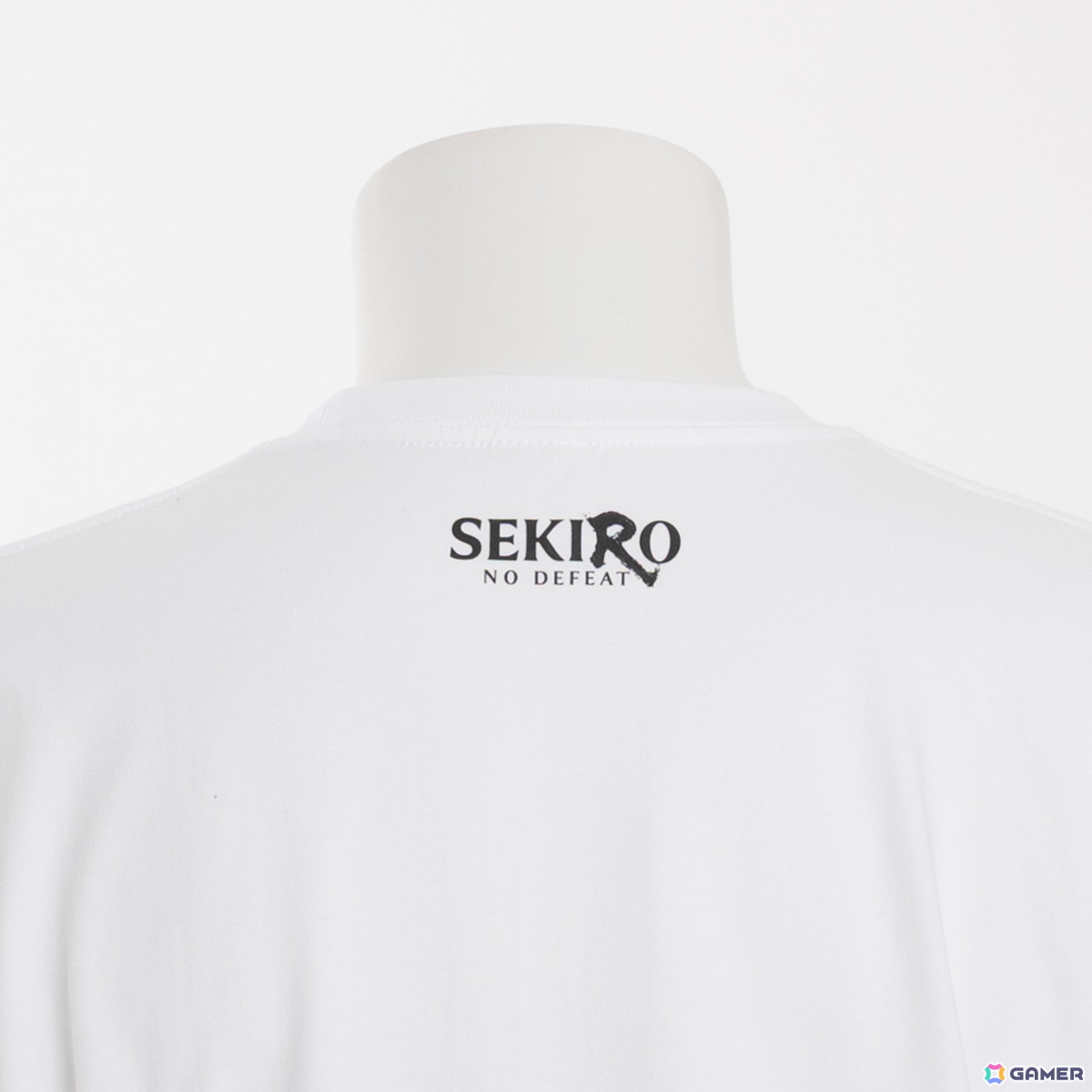 アニメ「SEKIRO: NO DEFEAT」コラボのTシャツ＆パーカーがSuperGroupiesより登場！狼や九郎、葦名弦一郎の印象的なシーンを活かしたデザインにの画像30
