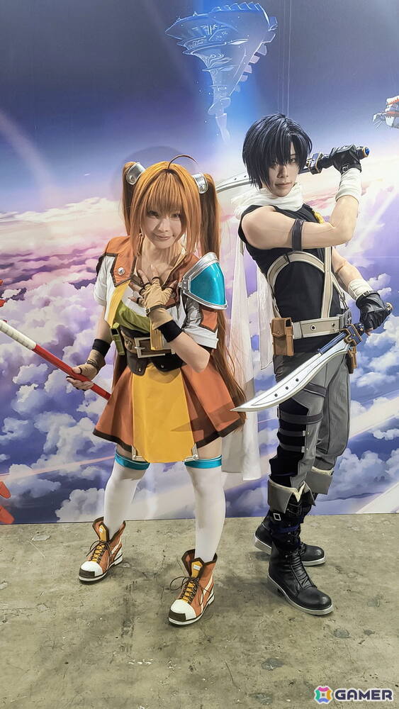 「空の軌跡 the 2nd」原寸大武器を持っての撮影が可能！エステルとヨシュアの公式コスプレイヤーの撮影タイムも【TGS2026】の画像16