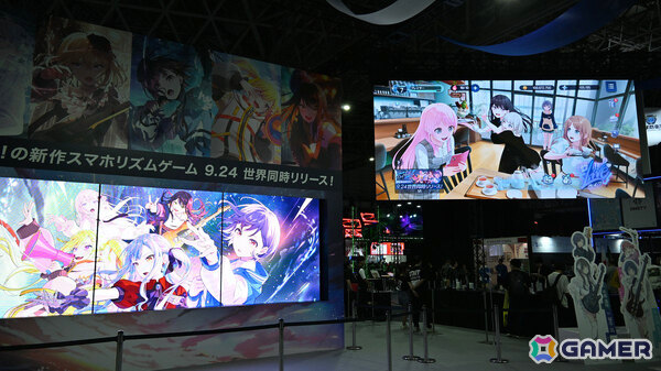 「バンドリ！アワーノーツ」登場バンドのLive2D映像を大画面で楽しめる！ブシロードブースでは「ヴァイスシュヴァルツ オンライン」の試遊も【TGS2026】の画像4