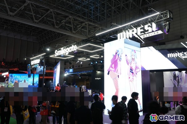「MIRESI」「デッドアカウント」の世界を大型ゲートで表現！スマイルゲートブースの模様＆ノベルティを紹介【TGS2026】の画像1