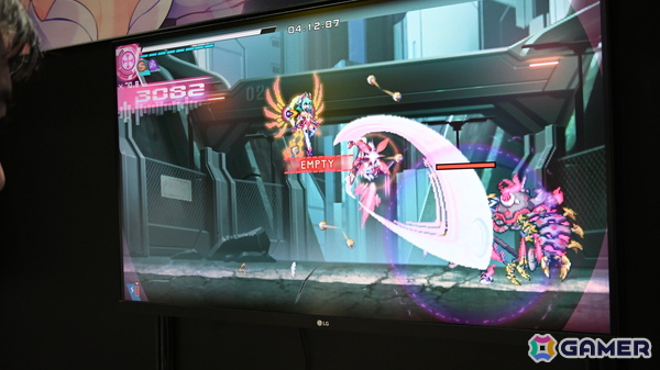 アキュラが主人公のシリーズ最新作「白き鋼鉄のX 3」をプレイ！新武装「ディバイドエッジ」はスタイリッシュかつシンプルな作りに【TGS2026】の画像8
