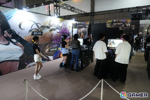 「モンハンワイルズ：アセンダンス」を世界初試遊出展！等身大ザンギエフや「バイオ」シューティングレンジも登場するカプコンブースを紹介【TGS2026】の画像9