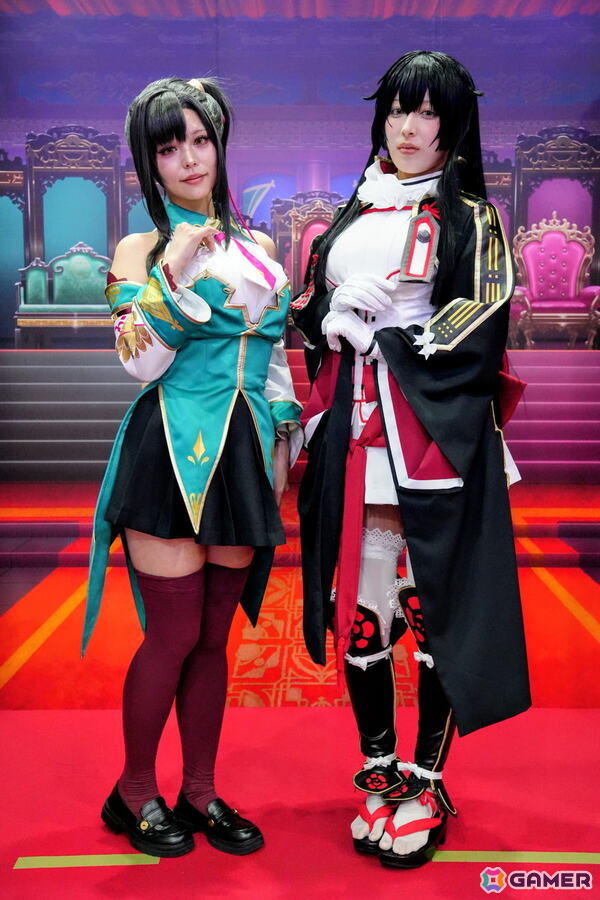 コックピットを彩るコスプレイヤーさんや豪華グッズが当たる巨大ガチャが登場!見どころ満載のDMM GAMESブースレポ【TGS2026】の画像18