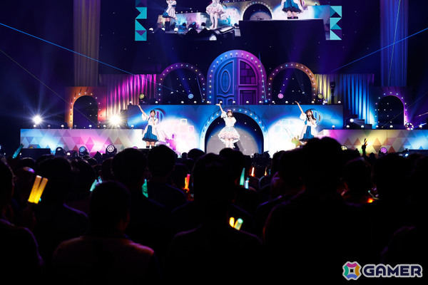 大和撫子が織りなす四季の彩りと、プリンセスによる光り輝くフェスタ！「アイドルマスター ミリオンライブ！」14thライブDAY1「夢咲くワンダーミラージュ」レポートの画像