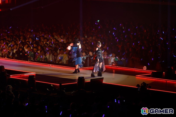 「シャニマスソロライブMSP」DAY1をレポート！ランウェイ上で新たなソロ楽曲をたっぷり披露、「My Songs Collection」衣装でのウォークも映えるの画像102