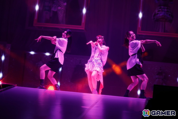 「シャニマスソロライブMSP」DAY1をレポート！ランウェイ上で新たなソロ楽曲をたっぷり披露、「My Songs Collection」衣装でのウォークも映えるの画像109