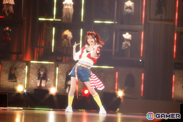 「シャニマスソロライブMSP」DAY1をレポート！ランウェイ上で新たなソロ楽曲をたっぷり披露、「My Songs Collection」衣装でのウォークも映えるの画像113