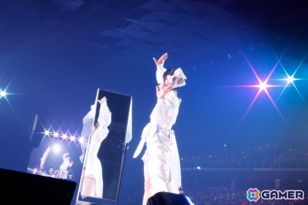 「シャニマスソロライブMSP」DAY1をレポート！ランウェイ上で新たなソロ楽曲をたっぷり披露、「My Songs Collection」衣装でのウォークも映えるの画像121