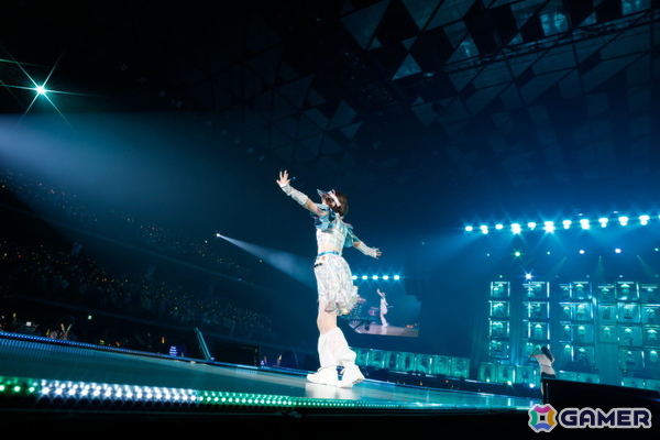 「シャニマスソロライブMSP」DAY1をレポート！ランウェイ上で新たなソロ楽曲をたっぷり披露、「My Songs Collection」衣装でのウォークも映えるの画像15