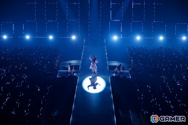 「シャニマスソロライブMSP」DAY1をレポート！ランウェイ上で新たなソロ楽曲をたっぷり披露、「My Songs Collection」衣装でのウォークも映えるの画像24