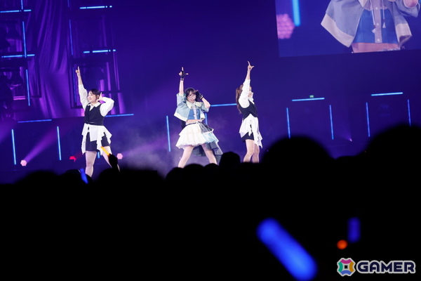 「シャニマスソロライブMSP」DAY1をレポート！ランウェイ上で新たなソロ楽曲をたっぷり披露、「My Songs Collection」衣装でのウォークも映えるの画像56