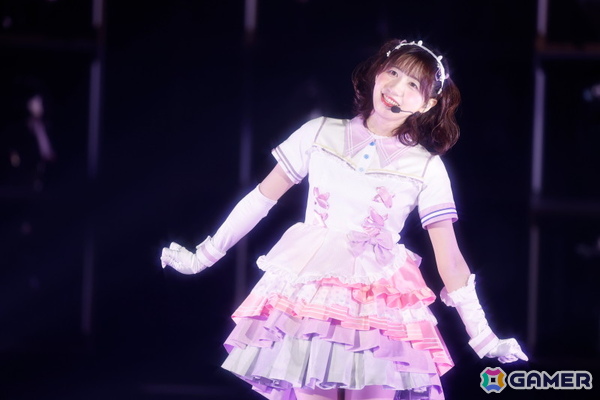 「シャニマスソロライブMSP」DAY1をレポート！ランウェイ上で新たなソロ楽曲をたっぷり披露、「My Songs Collection」衣装でのウォークも映えるの画像58