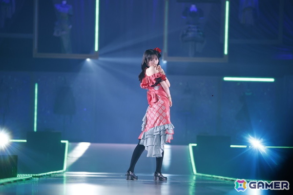 「シャニマスソロライブMSP」DAY1をレポート！ランウェイ上で新たなソロ楽曲をたっぷり披露、「My Songs Collection」衣装でのウォークも映えるの画像