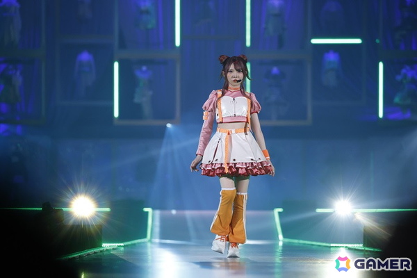 「シャニマスソロライブMSP」DAY1をレポート！ランウェイ上で新たなソロ楽曲をたっぷり披露、「My Songs Collection」衣装でのウォークも映えるの画像