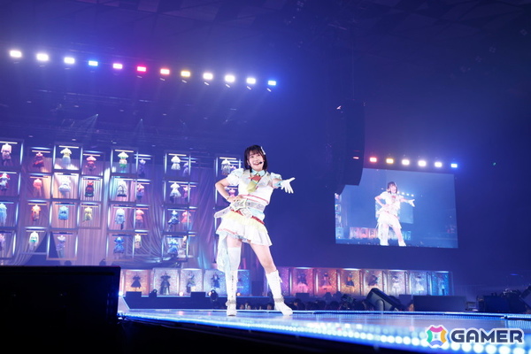 「シャニマスソロライブMSP」DAY1をレポート！ランウェイ上で新たなソロ楽曲をたっぷり披露、「My Songs Collection」衣装でのウォークも映えるの画像