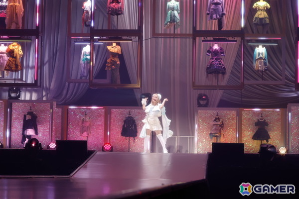 「シャニマスソロライブMSP」DAY1をレポート！ランウェイ上で新たなソロ楽曲をたっぷり披露、「My Songs Collection」衣装でのウォークも映えるの画像