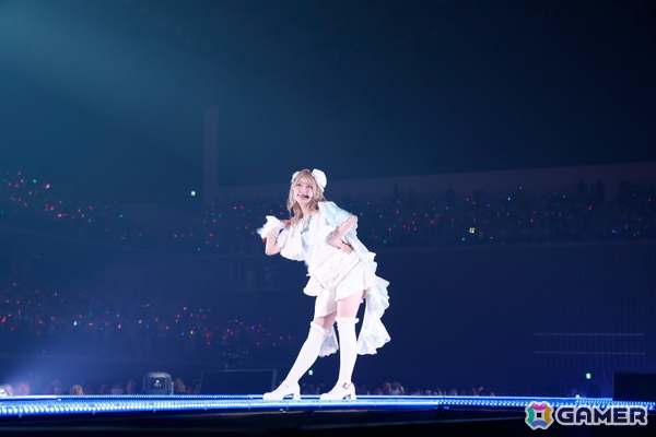 「シャニマスソロライブMSP」DAY1をレポート！ランウェイ上で新たなソロ楽曲をたっぷり披露、「My Songs Collection」衣装でのウォークも映えるの画像
