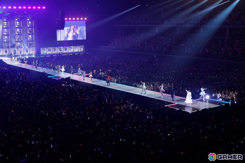 「シャニマスソロライブMSP」DAY1をレポート！ランウェイ上で新たなソロ楽曲をたっぷり披露、「My Songs Collection」衣装でのウォークも映えるの画像