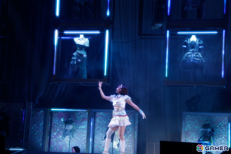 「シャニマスソロライブMSP」DAY1をレポート！ランウェイ上で新たなソロ楽曲をたっぷり披露、「My Songs Collection」衣装でのウォークも映えるの画像