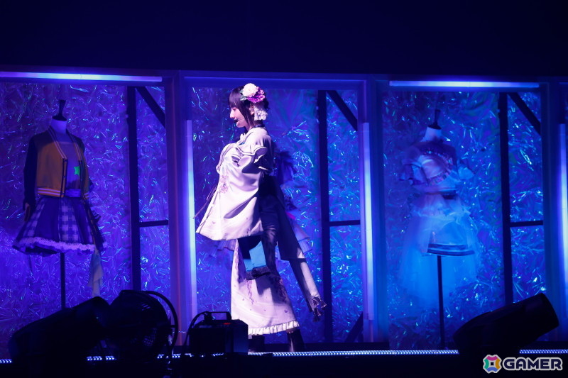 「シャニマスソロライブMSP」DAY1をレポート！ランウェイ上で新たなソロ楽曲をたっぷり披露、「My Songs Collection」衣装でのウォークも映えるの画像29