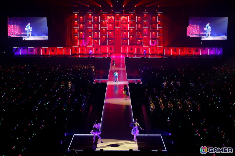 「シャニマスソロライブMSP」DAY1をレポート！ランウェイ上で新たなソロ楽曲をたっぷり披露、「My Songs Collection」衣装でのウォークも映えるの画像44