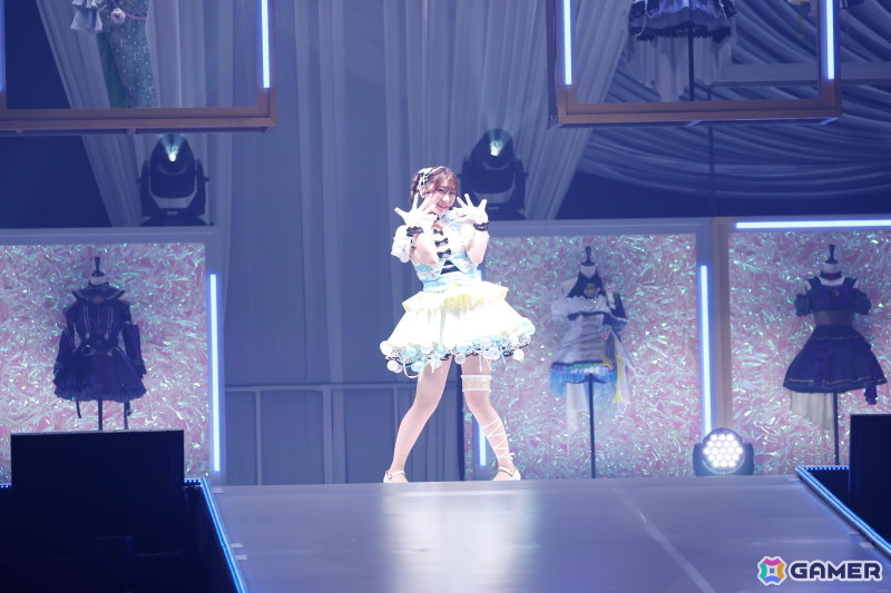 「シャニマスソロライブMSP」DAY1をレポート！ランウェイ上で新たなソロ楽曲をたっぷり披露、「My Songs Collection」衣装でのウォークも映えるの画像5