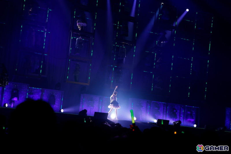 「シャニマスソロライブMSP」DAY1をレポート！ランウェイ上で新たなソロ楽曲をたっぷり披露、「My Songs Collection」衣装でのウォークも映えるの画像